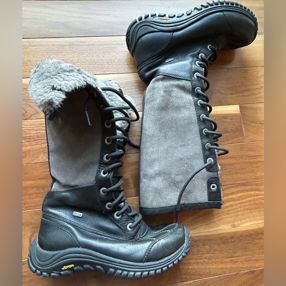 UGG Shoes - UGG Adirondack Winter Boots